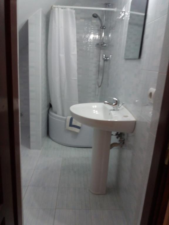 Karisma Kriss Otel Sucevita Dış mekan fotoğraf